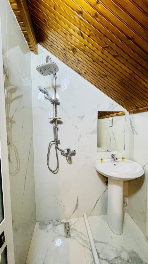 טיראנה Hotel Drinos מראה חיצוני תמונה
