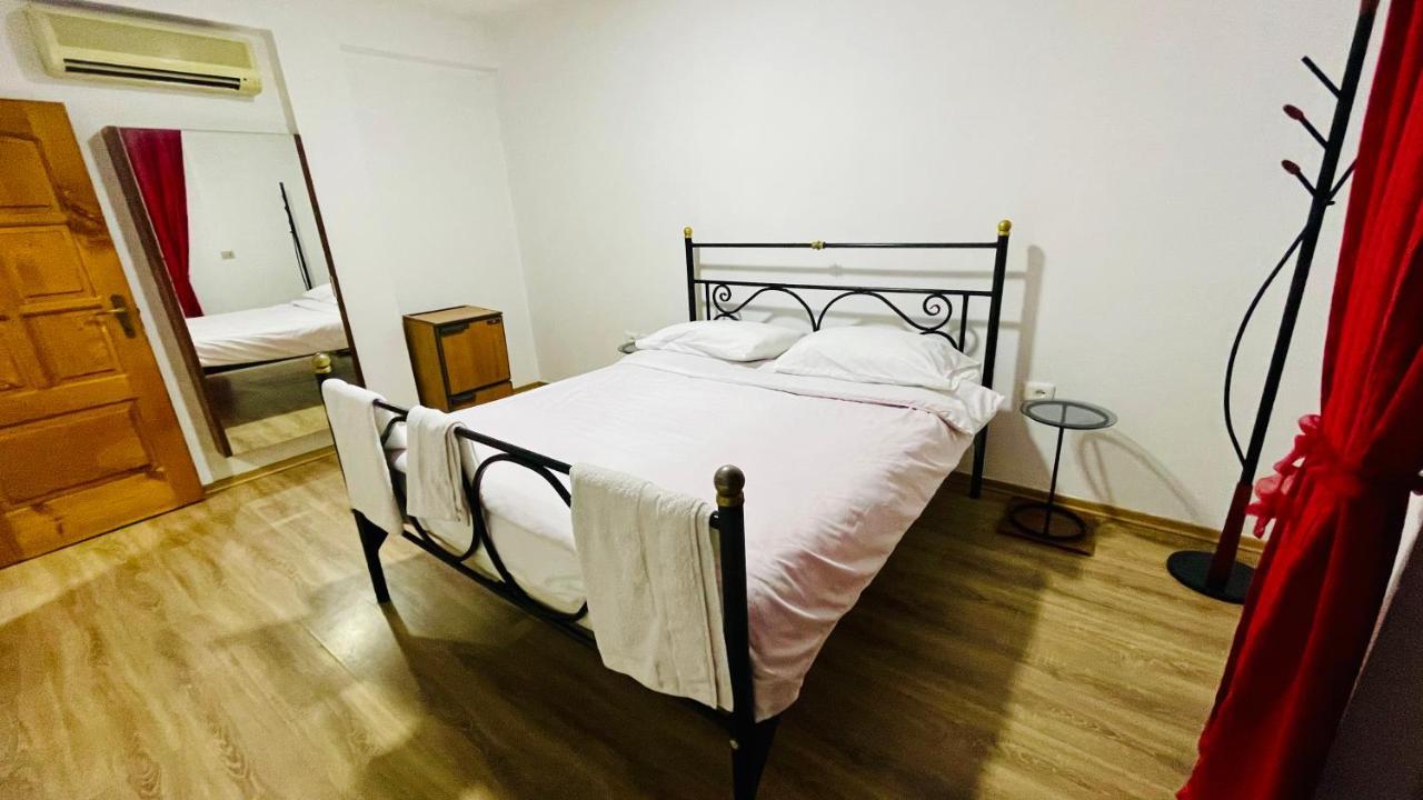 טיראנה Hotel Drinos מראה חיצוני תמונה