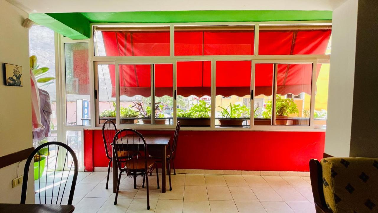 טיראנה Hotel Drinos מראה חיצוני תמונה